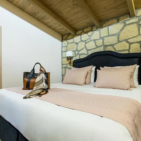 Meteora Boutique A