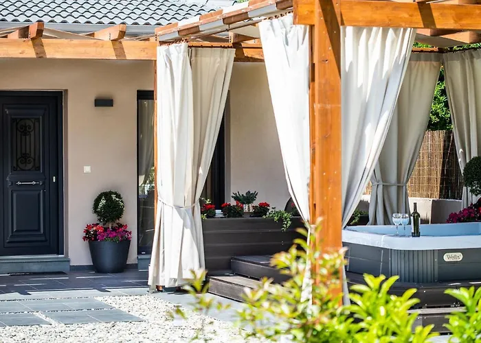 Meteora Boutique A Вилла *